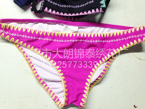 贝壳包边车花泳衣