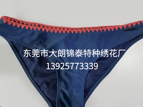 贝壳包边车花