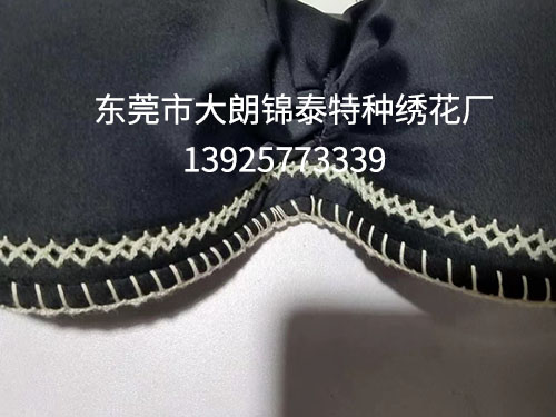 贝壳包边车花