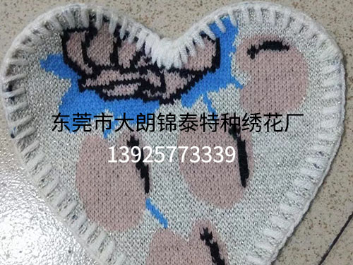 贝壳包边车花
